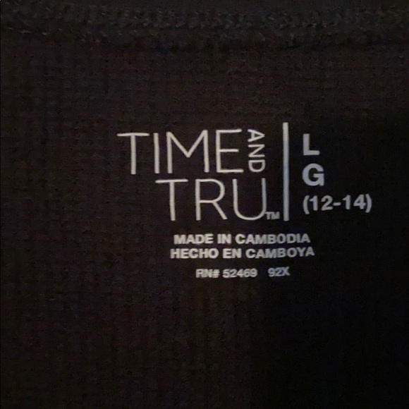 Black sweater - Picture 3 of 4